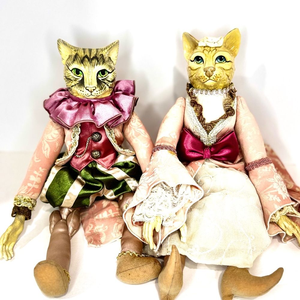 Retired Cat Couple Katherine’s Collection by Wayne Kleski